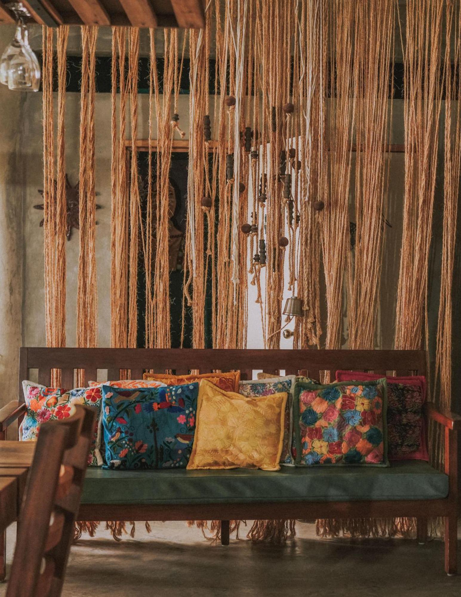 Casa Conicarit Hotell Puerto Escondido  Exteriör bild